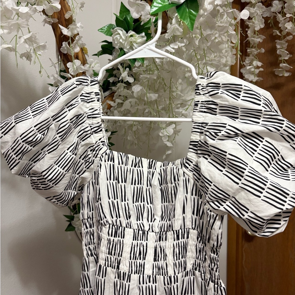 Anthropologie Maeve Puff Sleeve square neck smocked Midi Dress - 100% Cotton - Picture 13 of 14